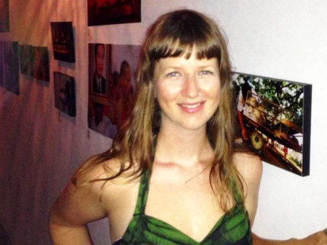 lc3 Lauren Crothers at her photograph exhibition