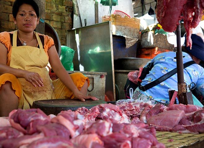 Kandal Market Selling Meat on Christmas Day
