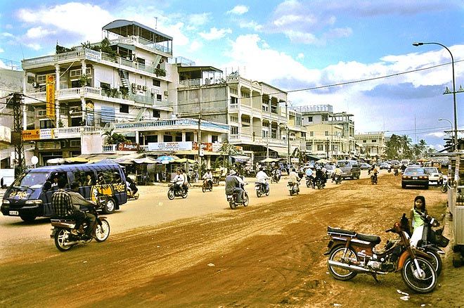 Cambodia_Phnom_Penh_Street_Dirt-001