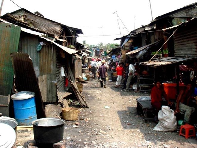 Phnom_Penh_Slum.sized-001