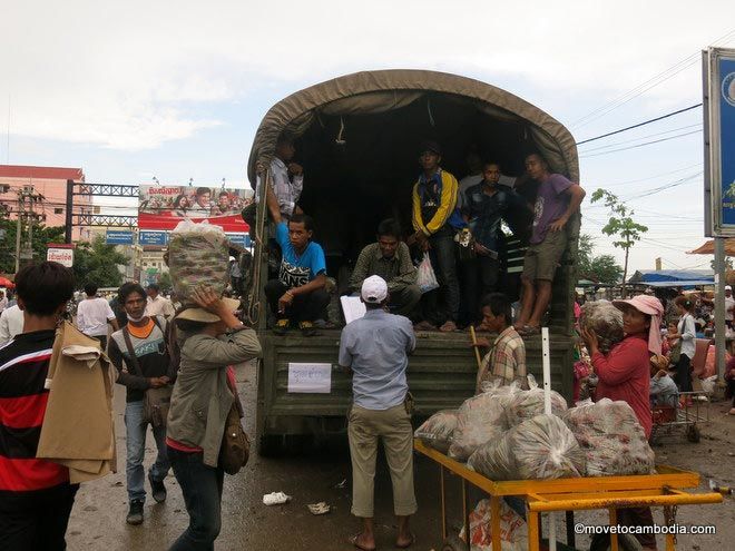 Returning Cambodians from Thailand