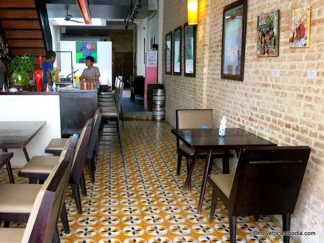 Lotus Bar and Gallery Battambang