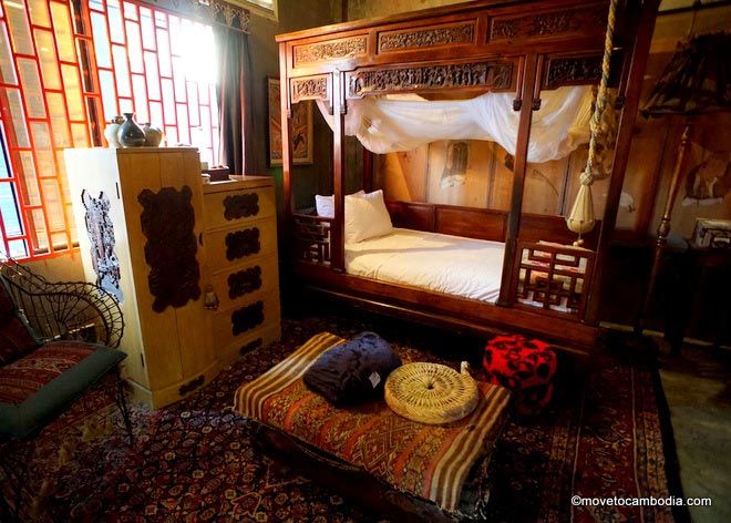 Bric a Brac Battambang Orientale room