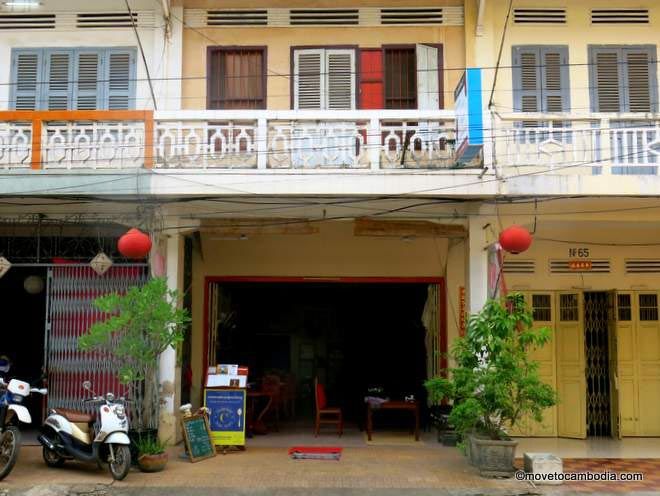Pomme D'amour (Apple of Love) Battambang